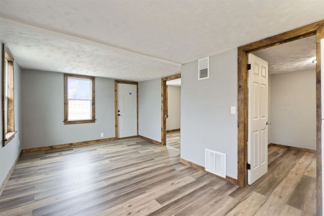 1717 36th Avenue, East Moline, IL 61244