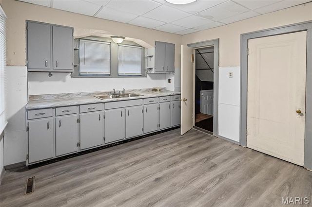 715 N 40th Street, East St Louis, IL 62205