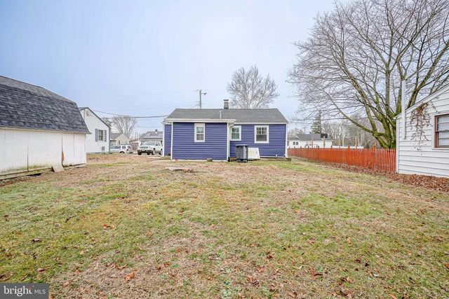 649 6TH AVE, Lindenwold, NJ 08021