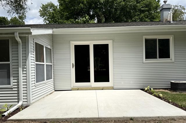 463 Wright Street, Jonesville, MI 49250