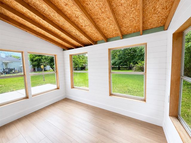 463 Wright Street, Jonesville, MI 49250