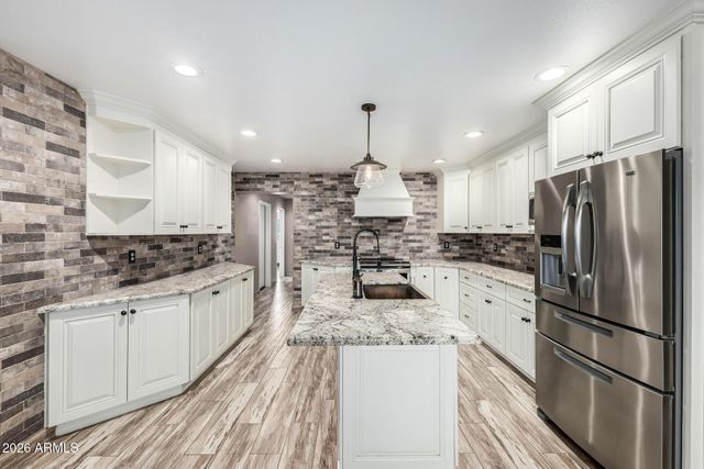 2550 N PIONEER --, Mesa, AZ 85203