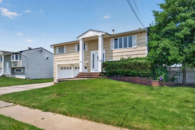 138 Spring Street, Massapequa, NY 11758
