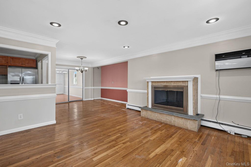138 Spring Street, Massapequa, NY 11758 — photo 4
