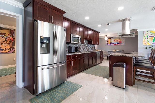 2198 OAK GROVE DRIVE, Clearwater, FL 33764