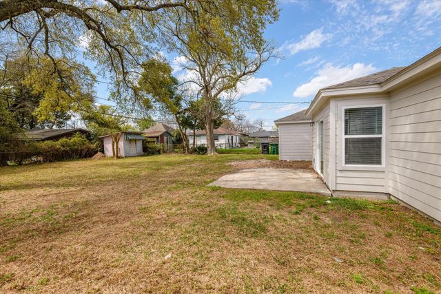 7310 Arnim Street, Houston, TX 77087