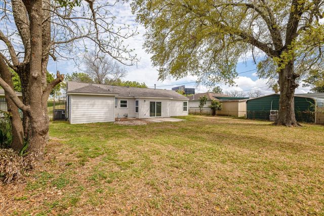 7310 Arnim Street, Houston, TX 77087