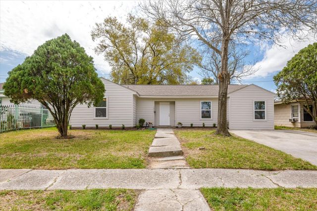 7310 Arnim Street, Houston, TX 77087