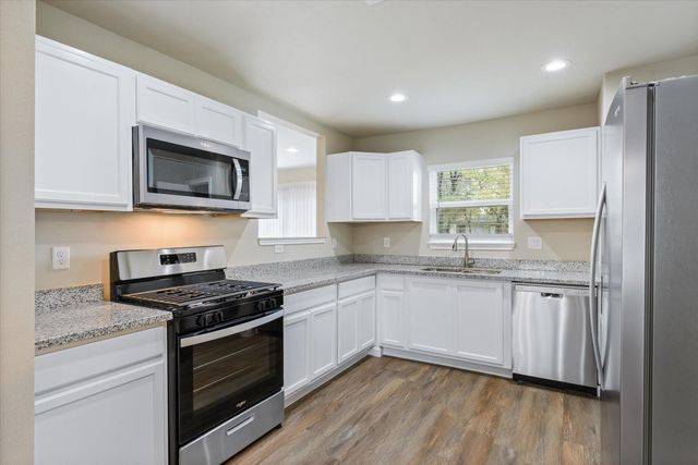 7310 Arnim Street, Houston, TX 77087