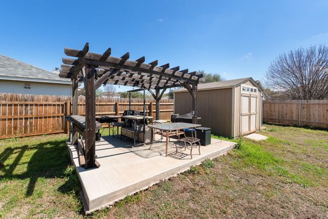 5501 English Ave, Austin, TX 78724
