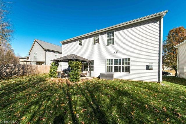 2094 Longburn Drive, Kernersville, NC 27284