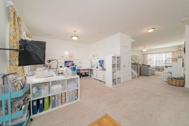 2094 Longburn Drive, Kernersville, NC 27284