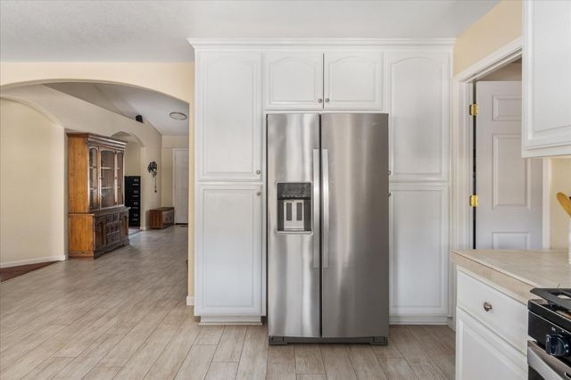 1284 Acorn St, Copperopolis, CA 95228