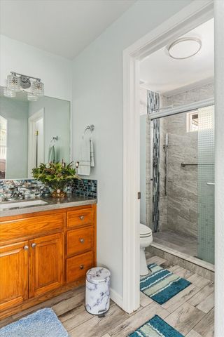 1284 Acorn St, Copperopolis, CA 95228