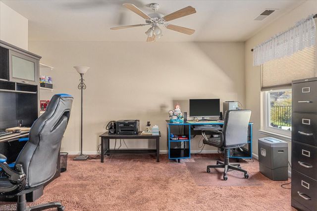 1284 Acorn St, Copperopolis, CA 95228