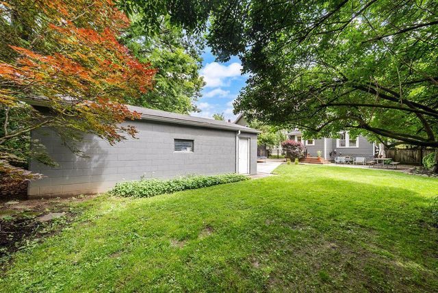 122 E Dunedin Road, Columbus, OH 43214