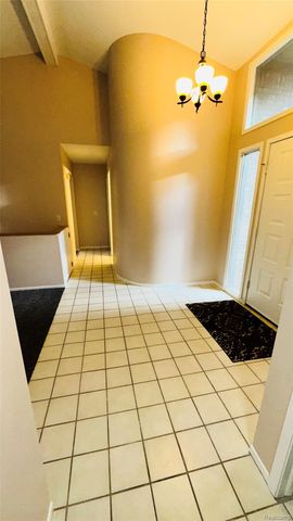 33779 VISTA Drive, Farmington Hills, MI 48331