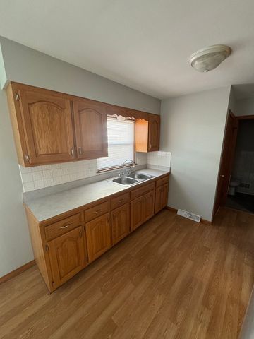 4329 W 77th Place, Chicago, IL 60652