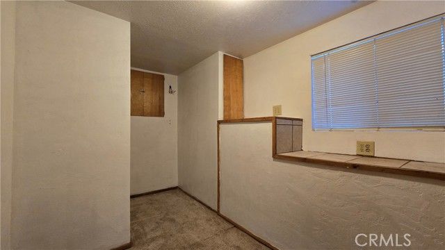 23840 Zuger, Crestline, CA 92325