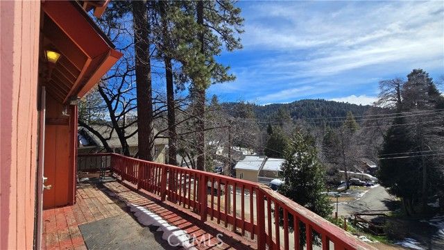 23840 Zuger, Crestline, CA 92325