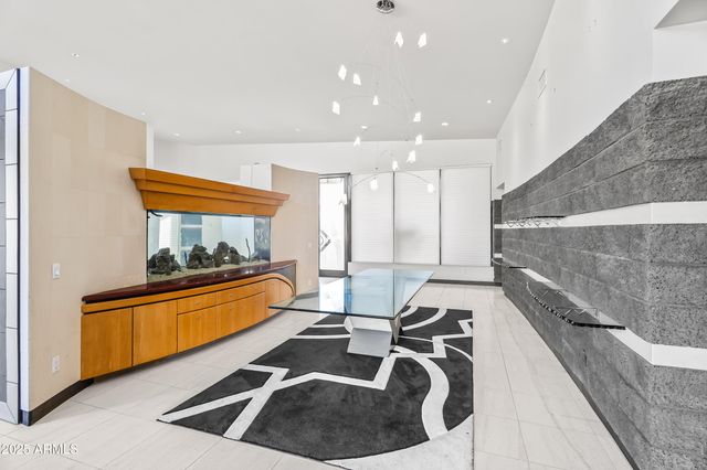 7140 E BLUEBIRD Lane, Paradise Valley, AZ 85253