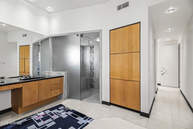 7140 E BLUEBIRD Lane, Paradise Valley, AZ 85253