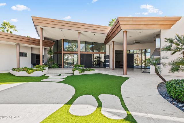 7140 E BLUEBIRD Lane, Paradise Valley, AZ 85253