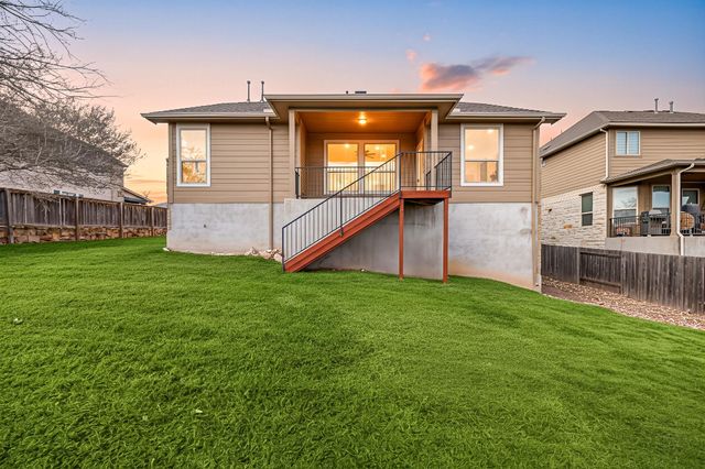 304 Santa Maria ST, Georgetown, TX 78628