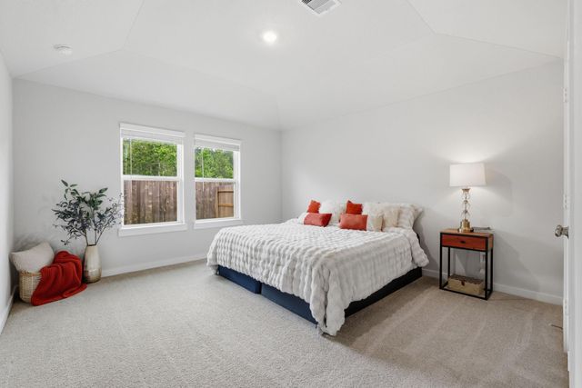 16687 Sterling Cliff Street, Conroe, TX 77302