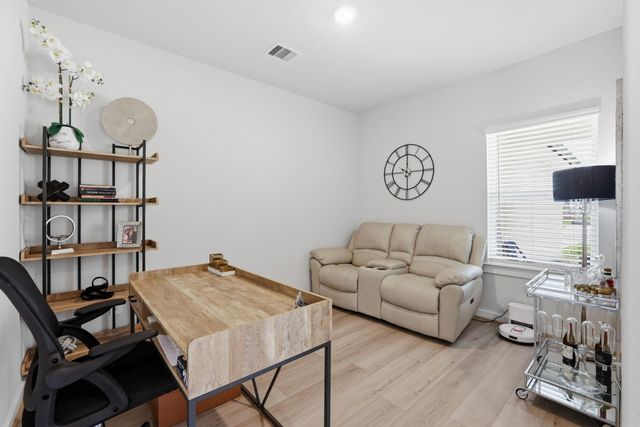 16687 Sterling Cliff Street, Conroe, TX 77302
