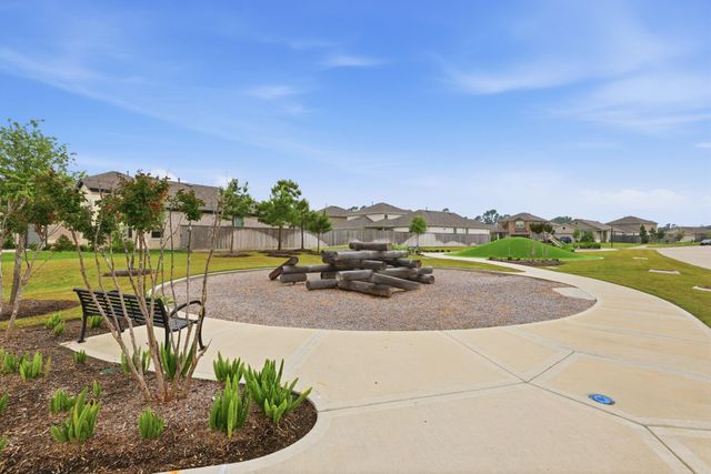 16687 Sterling Cliff Street, Conroe, TX 77302