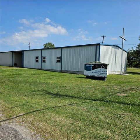 672 Northwest Dr, Rockport, TX 78382