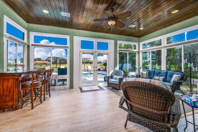 2108 Via Palma Dr., North Myrtle Beach, SC 29582