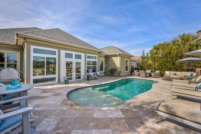 2108 Via Palma Dr., North Myrtle Beach, SC 29582