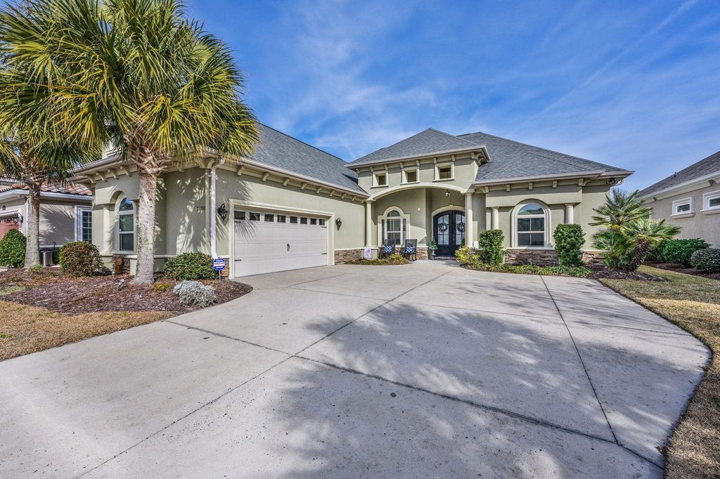 2108 Via Palma Dr., North Myrtle Beach, SC 29582