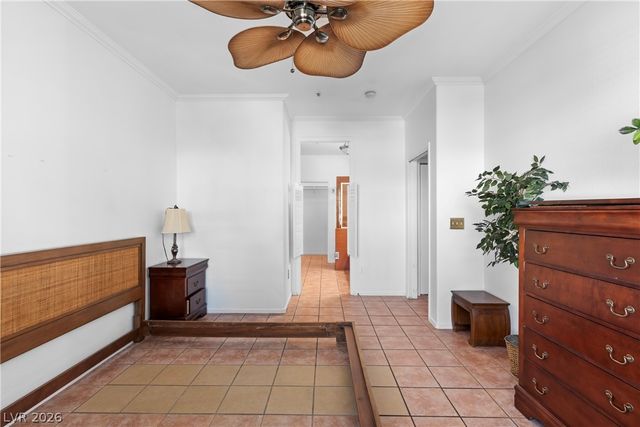 1012 Domnus Lane 102, Las Vegas, NV 89144