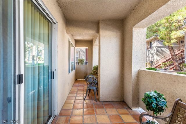 1012 Domnus Lane 102, Las Vegas, NV 89144