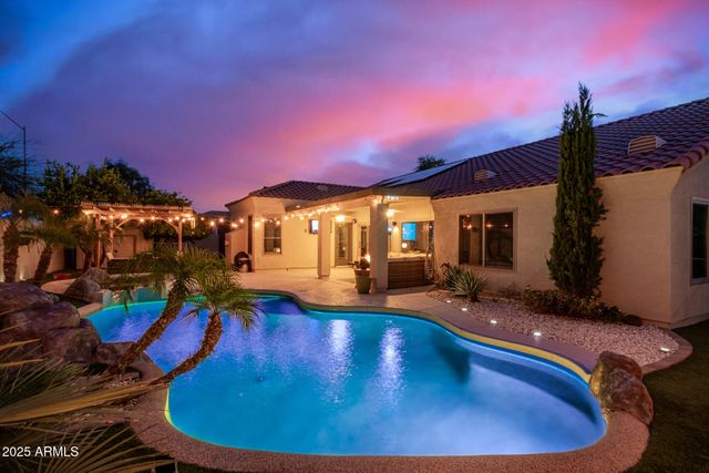 963 N 163RD Drive, Goodyear, AZ 85338