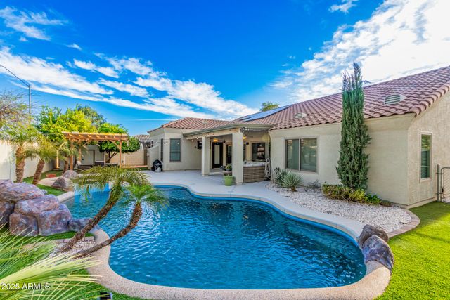 963 N 163RD Drive, Goodyear, AZ 85338