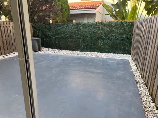 13929 SW 102 nd Ter, Miami, FL 33186