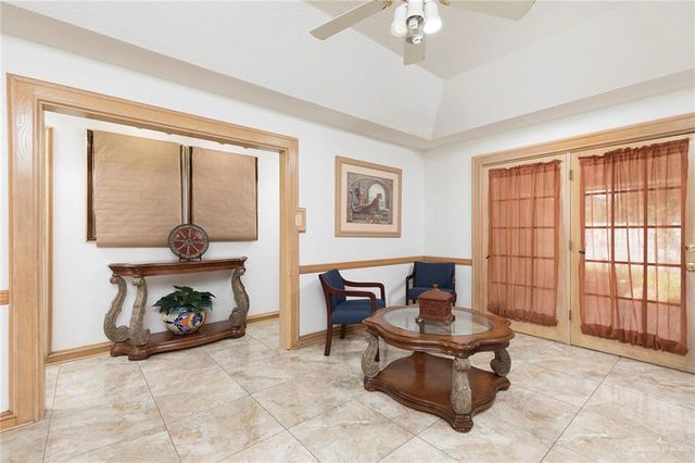 7213 N 33rd Street, Mcallen, TX 78504