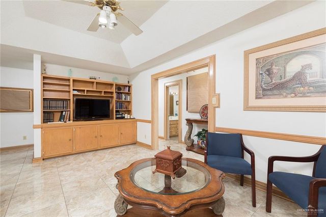 7213 N 33rd Street, Mcallen, TX 78504