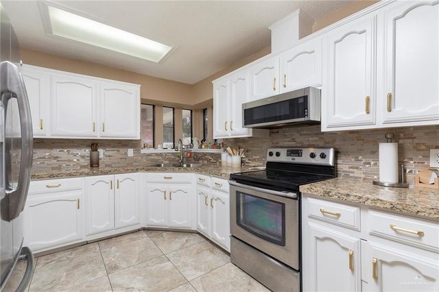 7213 N 33rd Street, Mcallen, TX 78504