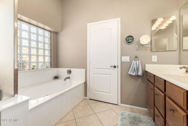 2940 E SHADY SPRING Trail, Phoenix, AZ 85024