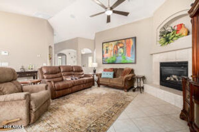 2940 E SHADY SPRING Trail, Phoenix, AZ 85024