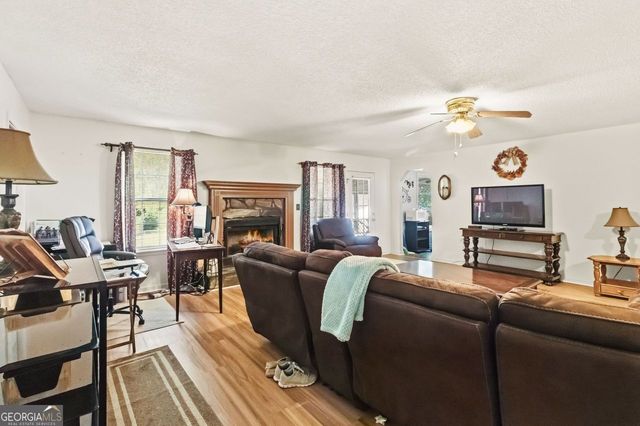 25 Jim Alexander Road, Mcdonough, GA 30253