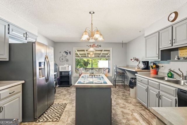 25 Jim Alexander Road, Mcdonough, GA 30253