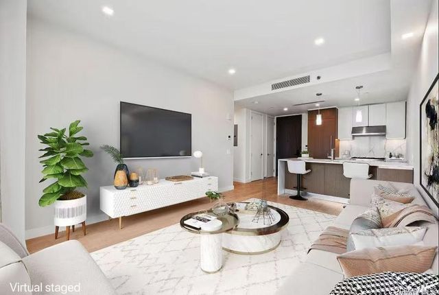 13437 35th Avenue 9C, Flushing, NY 11354