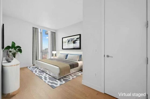 13437 35th Avenue 9C, Flushing, NY 11354