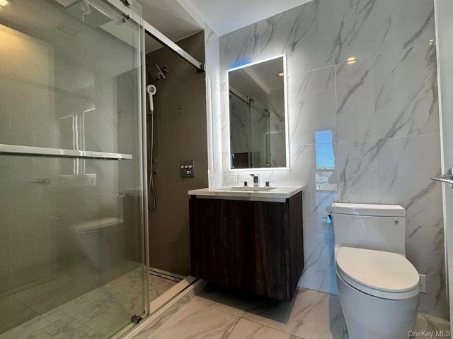 13437 35th Avenue 9C, Flushing, NY 11354